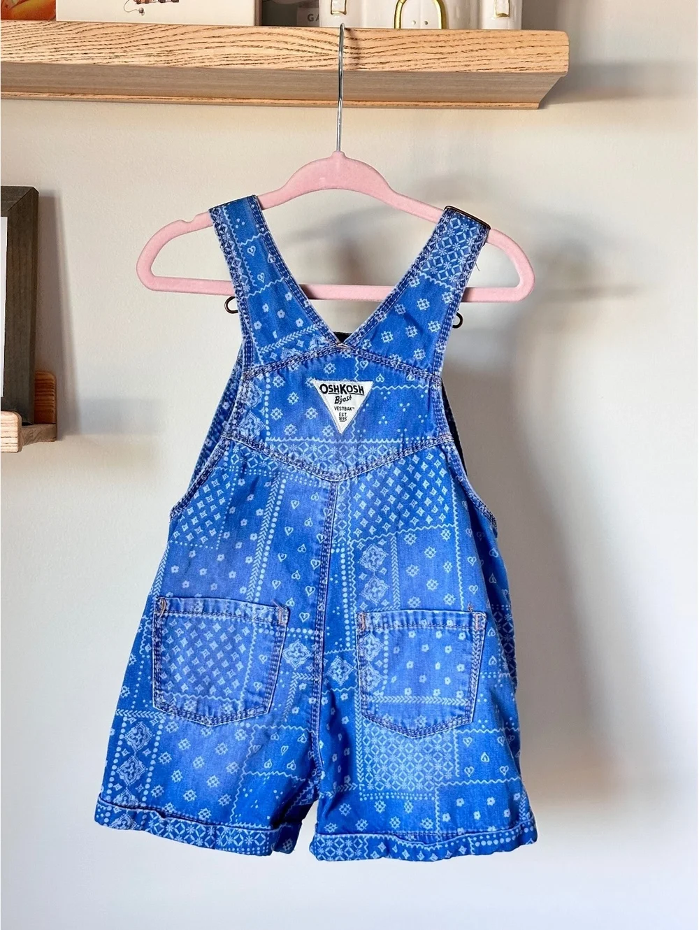 Osh Kosh Patchwork Print Shortalls Sz 2T